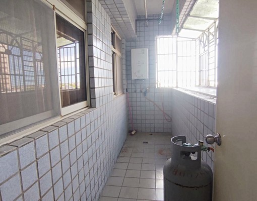 近藝文３房出租／可租補／可寵 - Image 7