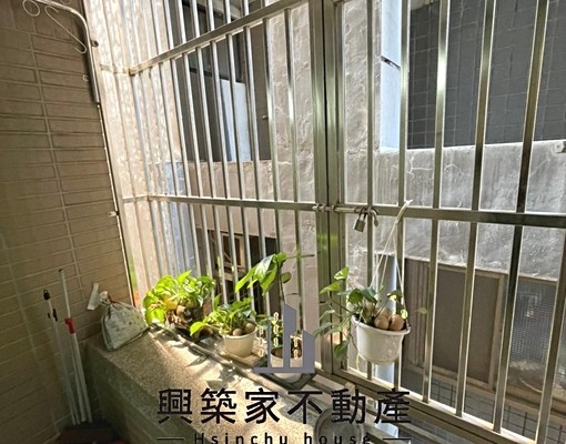 A家樂福正對面|陽光暖暖樓中樓|挑高空間 - Image 10