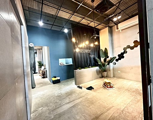 草屯太平路大面寬適百業醫美診所一樓店面 - Image 5