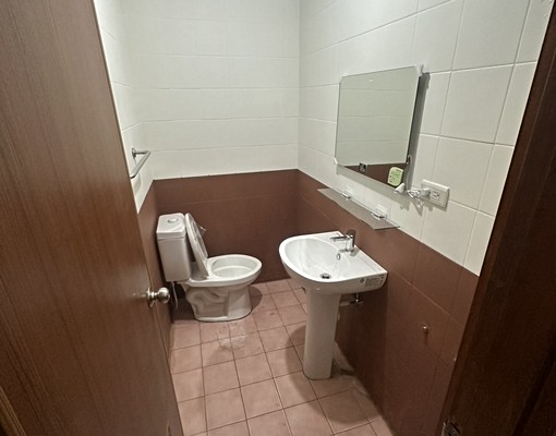 東昇社宅🔥大3房🔥通風採光🔥免仲可租補 - Image 8