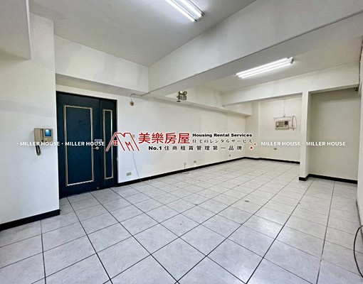 美樂~近松山站*饒河商圈兩房大空間*可住可辦*雙衛浴*有陽台 - Image 2