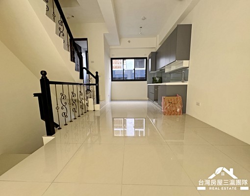 ⭐️中科矽品旁⭐️科境之南⭐️社區型別墅⭐️四房+車庫⭐️ - Image 2