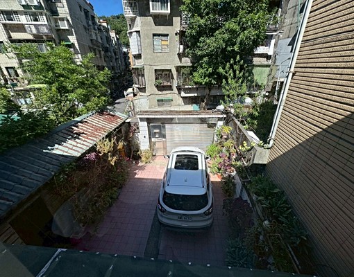 鬧中取靜採光極佳溫馨套房大花園@可寵 - Image 5