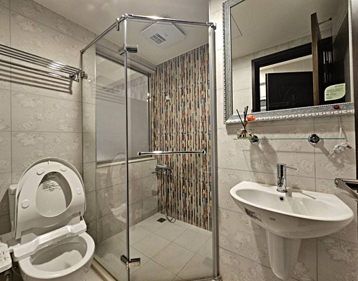 青埔高鐵A17🔹露臺戶全配🔹步行即到｜優質寧靜獨立套房｜ - Image 3