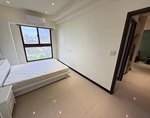 全新秀泰中國醫😍全新家電全🔥中科大二房平車浴缸雙租補 - Image 4