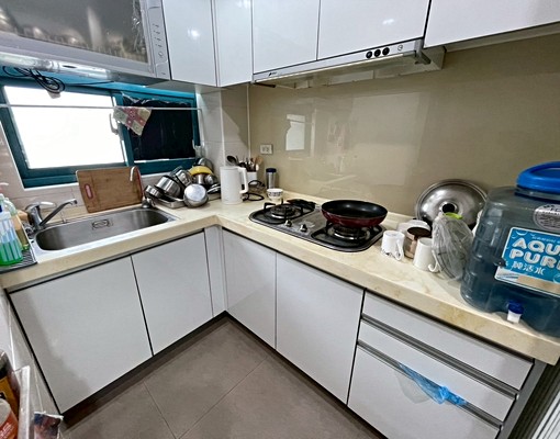 可租補三荷院大三房含平面車位家具家電禁菸禁寵 - Image 9
