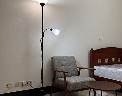 關新光復路明亮通風全新床墊免費瓦斯省電費 - Image 1