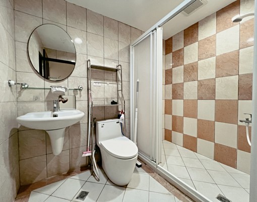 美術館一層一戶兩房 - Image 7