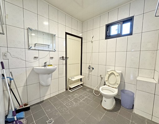 靜宜大學透天整層兩房 - Image 4