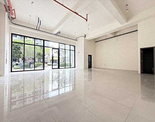 找柏鈞🔥泓瑞綠雅圖|超大面寬|角間店面|平面車位|新高國小 - Image 1