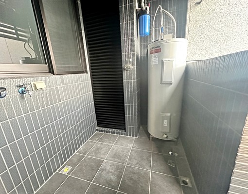 江子翠河岸景觀電梯兩房車｜新濠一川｜租金含車含管｜全新未住過 - Image 7