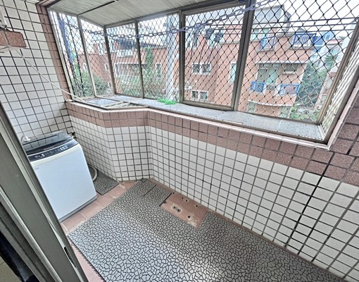 東海藝術榮總中科首選🌟重新裝潢大坪數🌟陽台獨洗曬🌟可貓 - Image 15