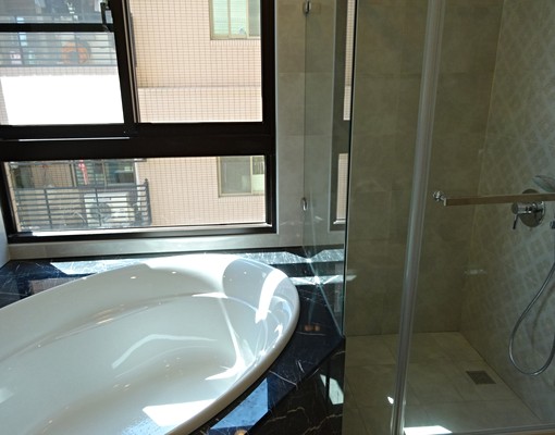 位於凹子底森林公園，4分到R13捷運站，3分到C24輕軌站 - Image 6