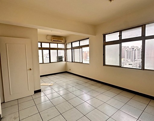 屋主降價❗️北屯大兩房🔥台水台電🔥可租補🔥雙車位 - Image 4