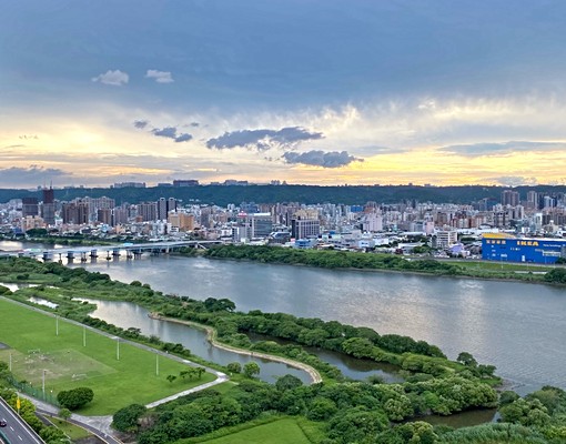 👑「億」級水岸頂樓景觀宅🚩擎川🚩高質感生活夫復何求👑 - Image 1