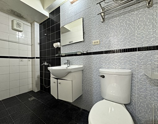 ✨可租補✨捷運！學區！新崛江！中央公園！旁的美套房 - Image 9