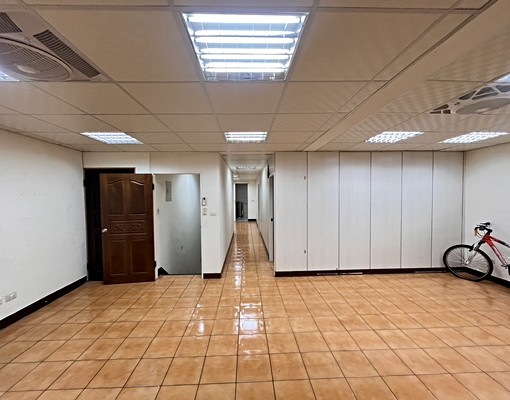 📣藝文特區G11【公寓二樓】室內30坪 - Image 3