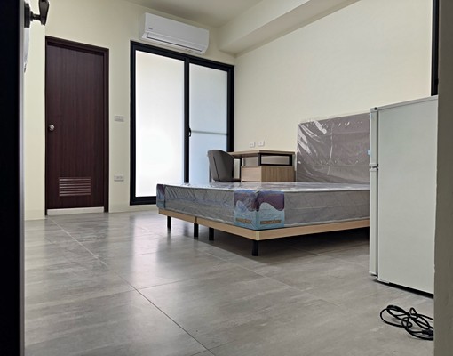 整棟全新獨立洗衣機、陽台、電梯套房 - Image 5