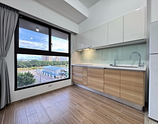 青埔🉑租補~大兩房~傢俱可談~採光佳~全室木地板 - Image 1