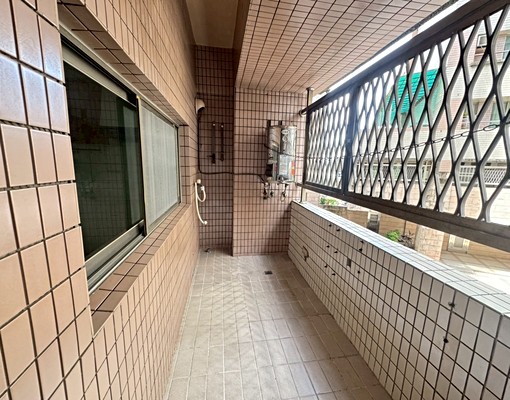 大同路店面出租1+2+3樓可住辦合一 - Image 13