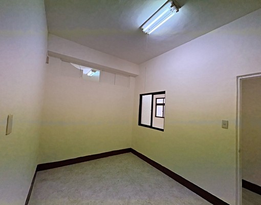 三房兩廳典雅公寓，近智光商圈，生活機能佳 - Image 10