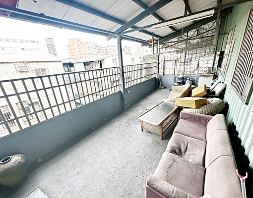 近捷運中和【超值1房1廳】養寵洽★附傢俱★有陽台 - Image 4