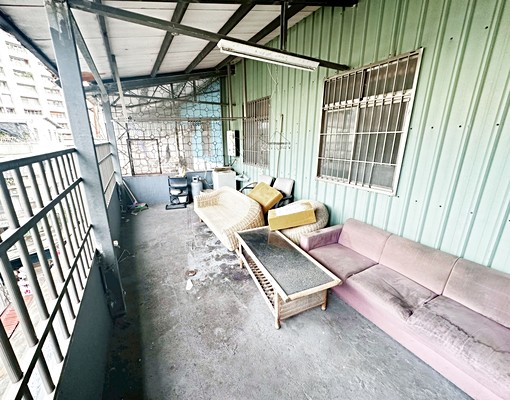 近捷運中和【超值1房1廳】養寵洽★附傢俱★有陽台 - Image 3