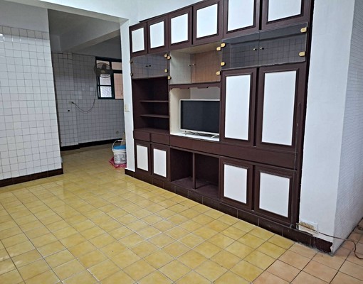 整層住家，屋主自租，屋況重新整理！近江翠捷運站步行可達市場 - Image 1