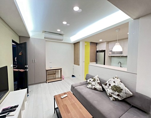 台北小巨蛋/裝潢新/一房一廳採光通風獨立陽台/家具齊全可開伙 - Image 4
