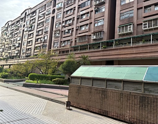 可租補~青山綠築電梯2房屋況美景觀棒安靜舒適 - Image 9