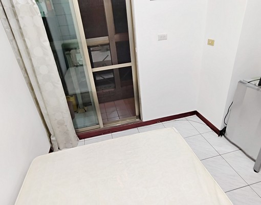 景安✨採光通風✨獨洗曬✨可寵✨台水電✨包裹垃圾代收 - Image 5