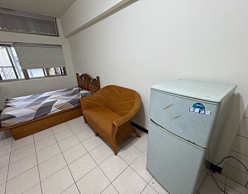 🏠【中和套房出租】近四號公園・生活機能完善 - Image 1