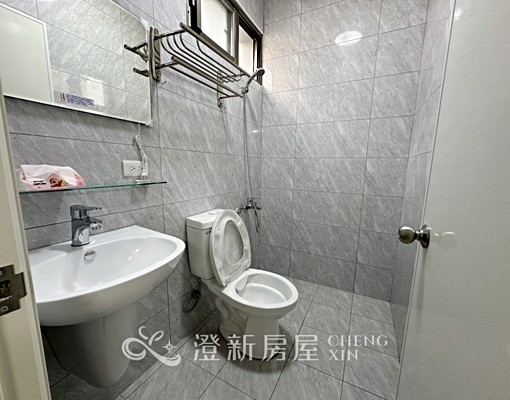 獨立套房｜金山街全新家俱電獨洗套房 - Image 4