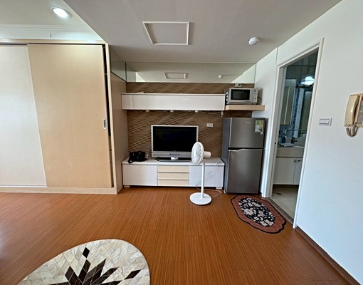 信義安和❣可租補報稅/垃圾代收/獨洗/採光通風/傢俱齊全 - Image 5