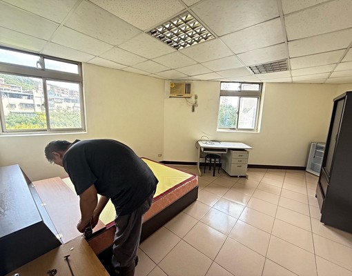 精緻雙窗戶電梯雅房近樹林新莊迴龍龍華 - Image 2