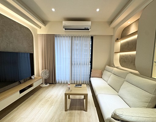 可租補“南區中山醫❤️超美裝潢全新,三房平車新電梯大樓 - Image 3