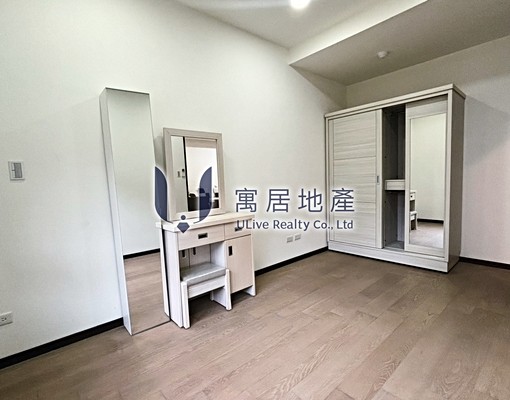 東區精緻小豪宅⧉鬧中取靜⧉屋齡新 - Image 7