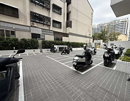 (租)可租補★面海景高雄大學★全新未住★2房家具齊全+平車★ - Image 13