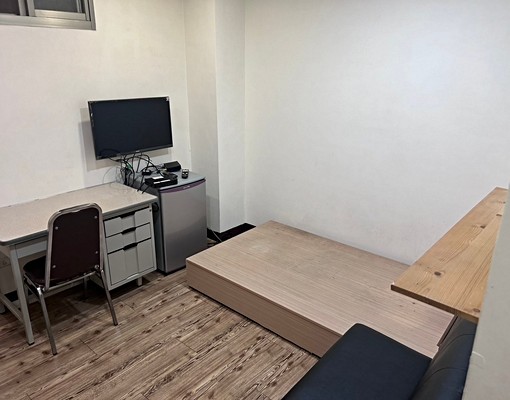 對外窗面走廊/設備齊包網路/室內機車停車 - Image 3