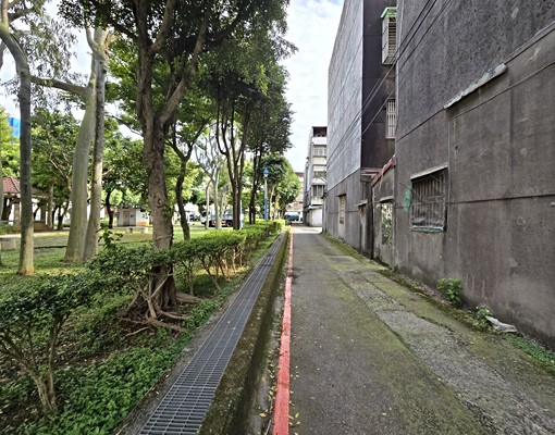 A8★新興街邊間三房美寓1★一層一戶~露天車位! - Image 11