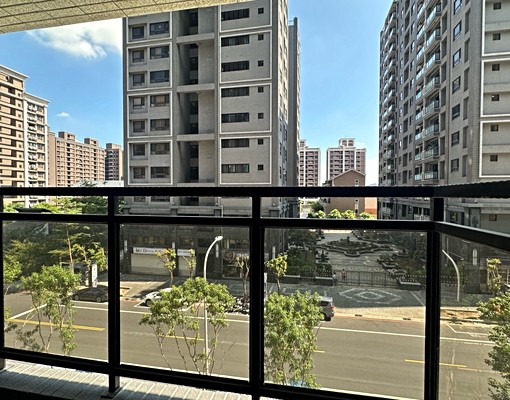 過嶺特區全新大清城雙大3房車(可養貓) - Image 3