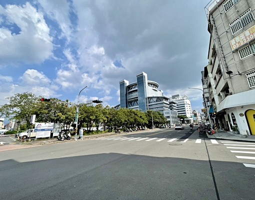 🏛️市府旁|獨棟角窗透天店面稀有釋出租🌟 - Image 14