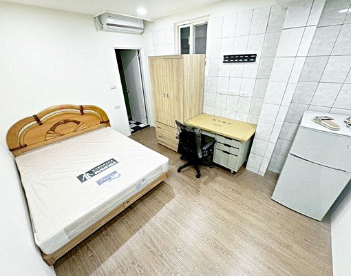 捷運頂溪◆超值套房◆採光新裝潢★獨洗 - Image 1