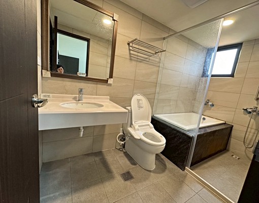 {和築好好窩]視野戶👍3房全配租金22000元含車含管 - Image 9