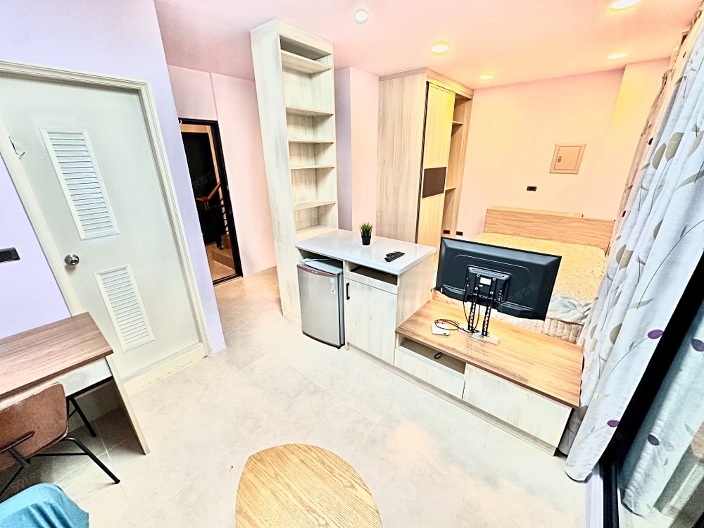 靜宜弘光中科東海✨超大陽台讀洗曬🔥代收包裹✨可租補雙租補 - 591租屋網 - Image 1