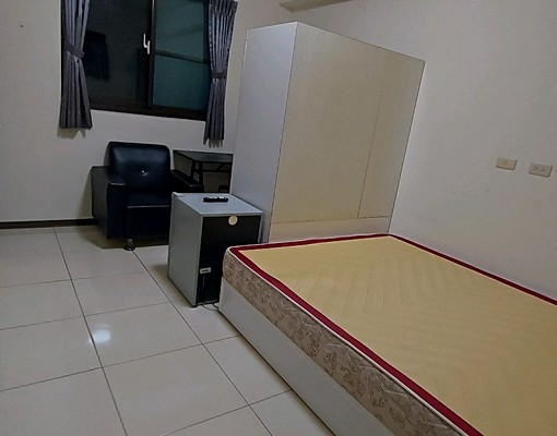 獨立陽台、洗衣機、24小時垃圾場、停車場 - Image 13