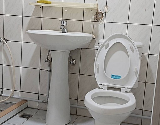 ❤️水電管線牆面重新安裝粉刷❤️出租麗景大四房 - Image 6