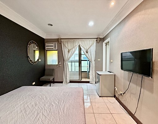 🉑租補|西屯近市府|齊家關心|附近好停車|獨洗曬電梯套房 - Image 1