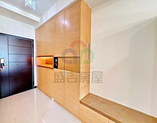 西屯中科國安一路【新杜拜】朝南漂亮大兩房~含管理費~ - Image 3