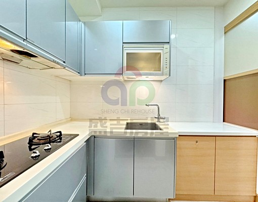 國安一路【新杜拜】高樓朝南漂亮大兩房+平車,含管理費~ - Image 5